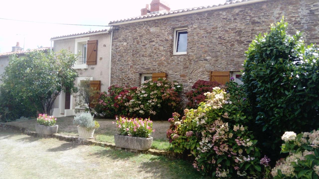 Au Clos De Launay Chambres D'Hotes Le Cellier Ngoại thất bức ảnh